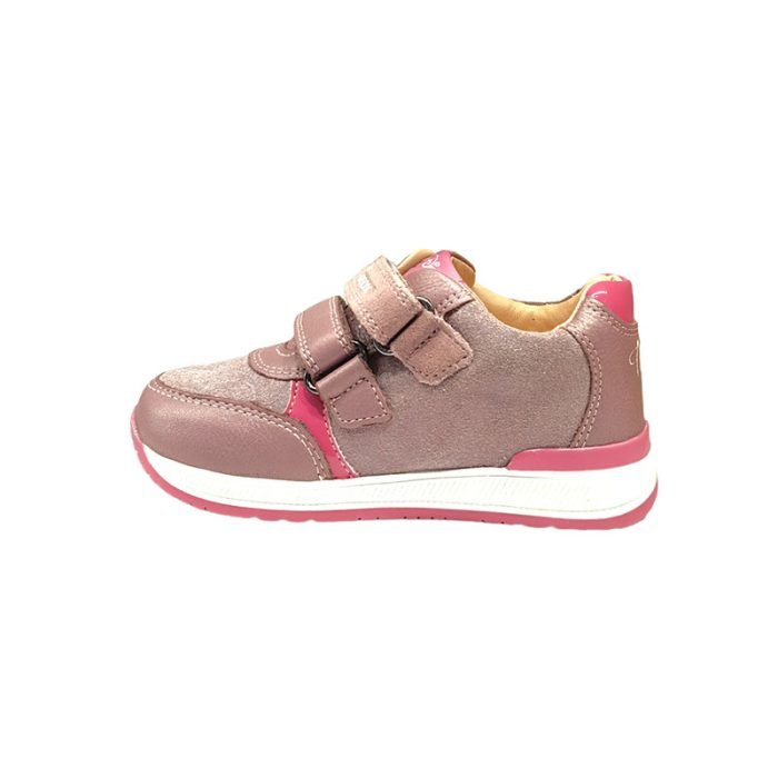 Sneakers pelle scamosciata colore rosa "minou" Geox sinistra